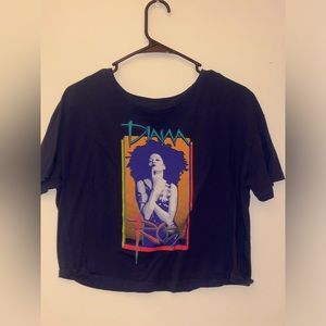 Small cropped Diana Ross shirt !!!